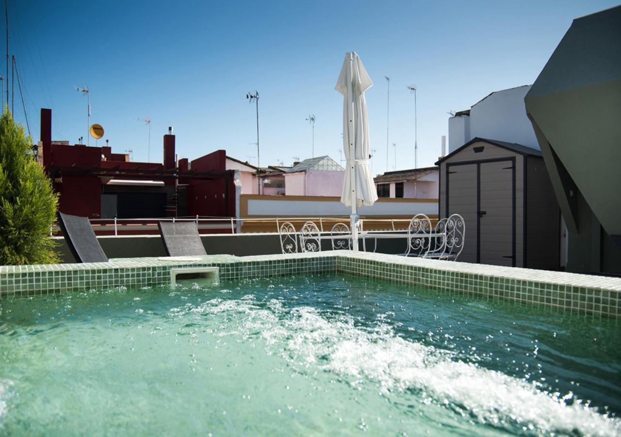 Slow Suites Maestranza Seville Exterior photo